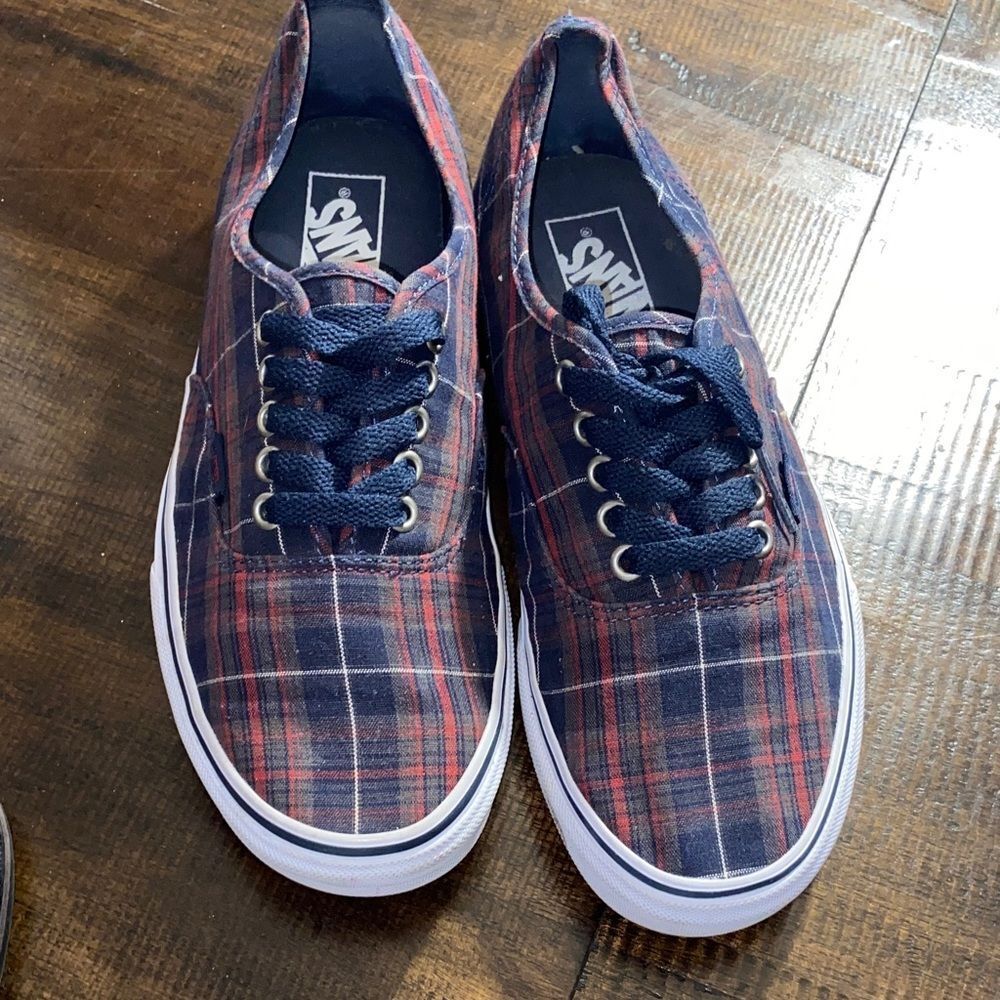 Vans Men's plaid Sneakers - Navy and Crimson size 10